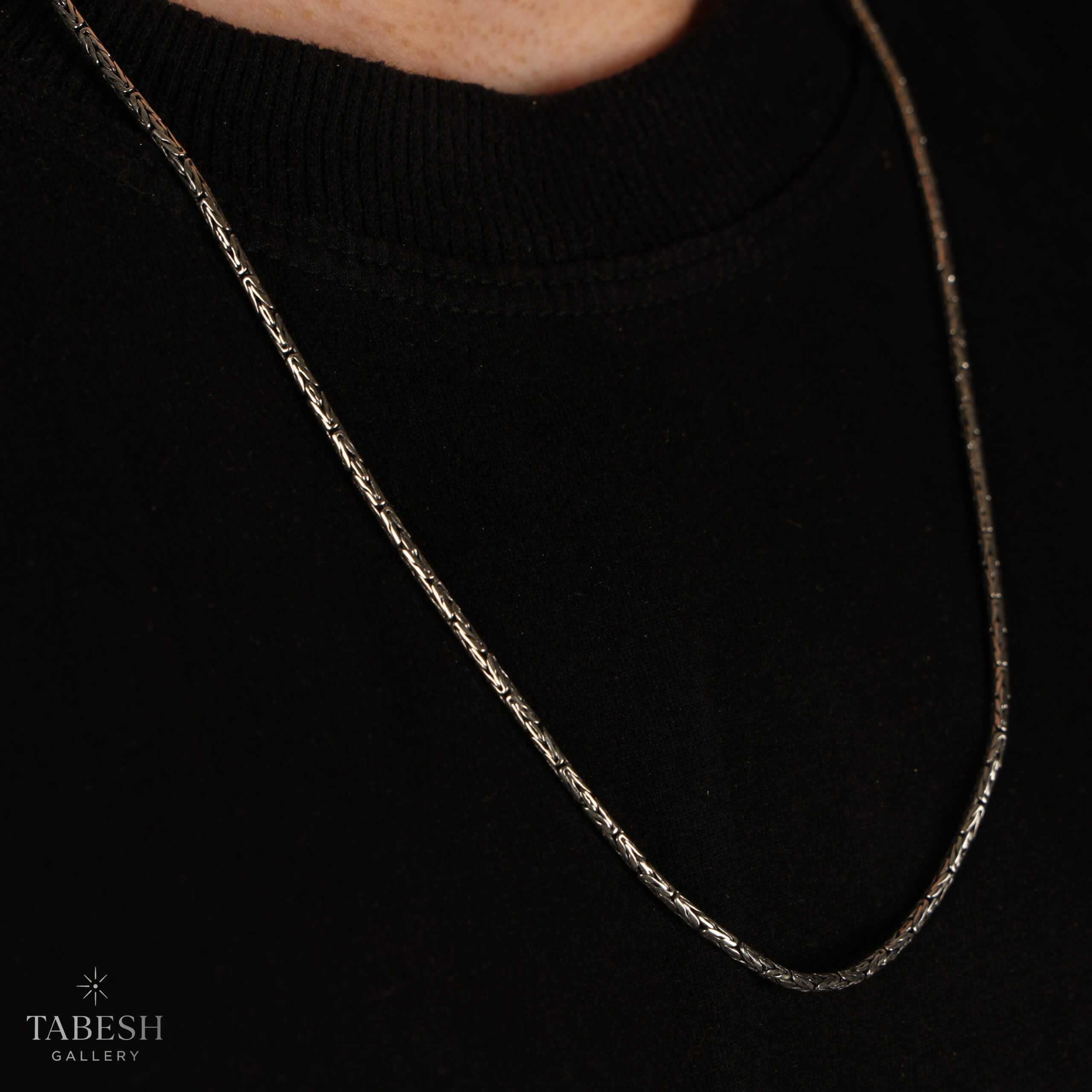 گردنبند-نقره-مردانه-سياه-قلم-كد-0216-1